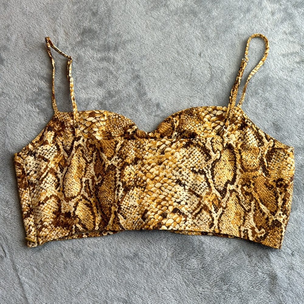NWOT Reformation Ali Boa Crop Top Snake Print Size 2 - Picture 7 of 13